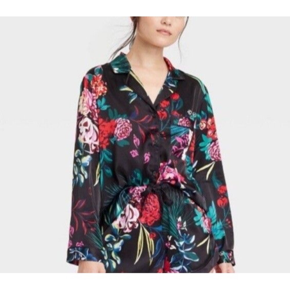 NWT Stars Above Pajama Top Womens Black Floral Satin Collared Long Sleeve Sz S